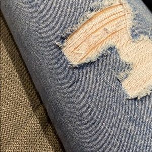 Meet your Posher, Sydni